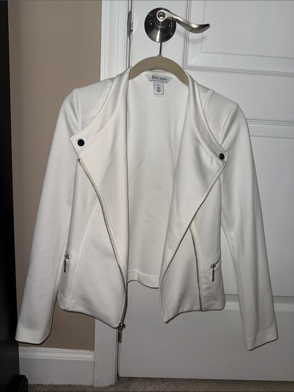 White House Black Market Off-White Drape Moto Blazer